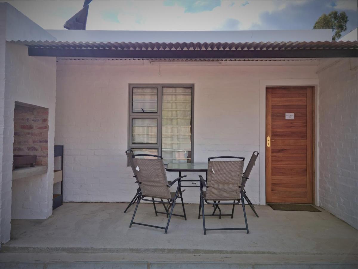 טולבאך Greenhouse Accommodation מראה חיצוני תמונה